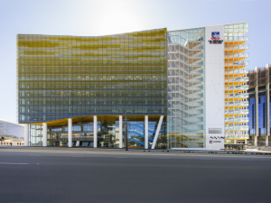 Front on view of the Adelaide Health and Medical Sciences building during the day