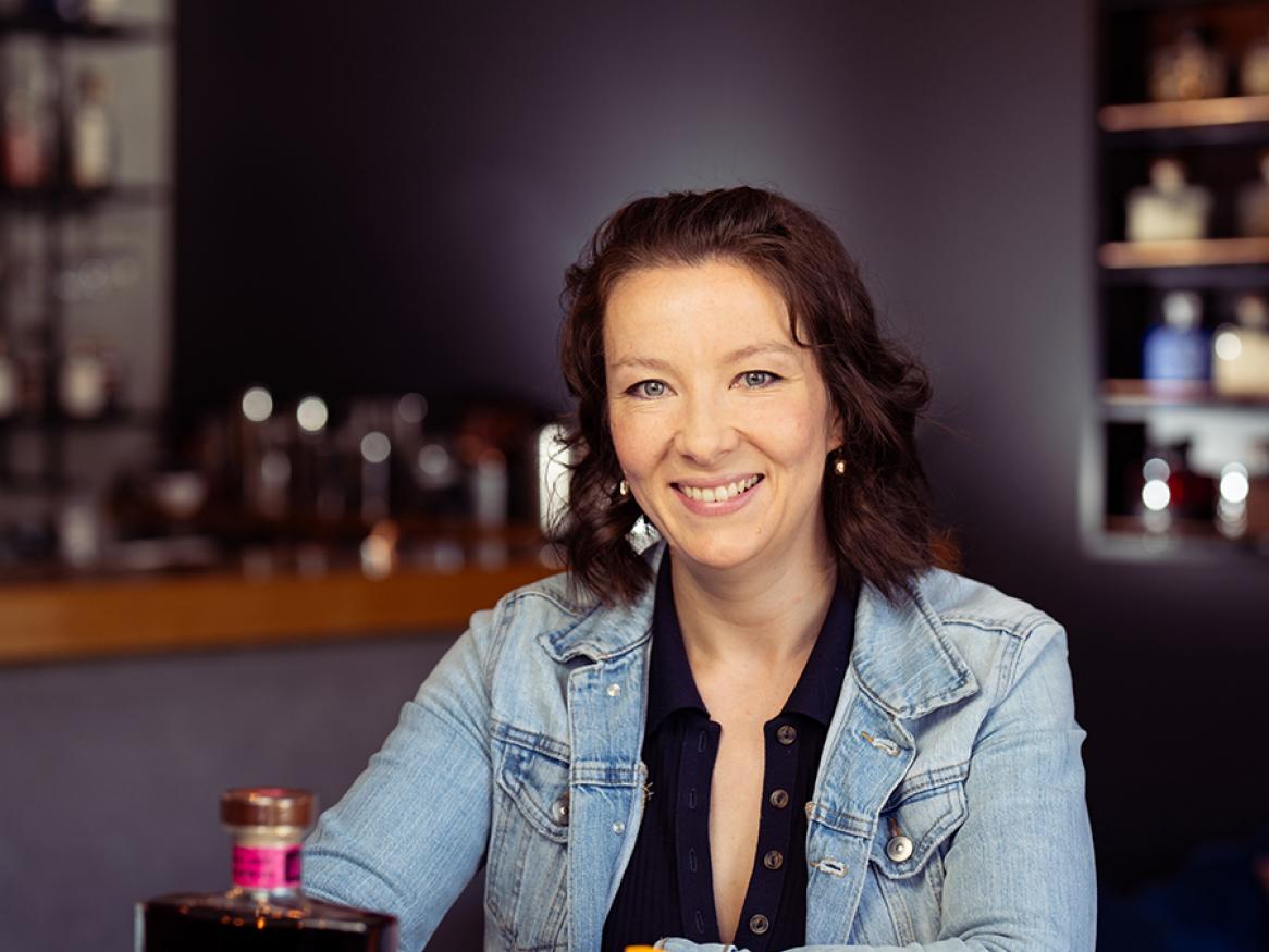 Dr Laura Eadie